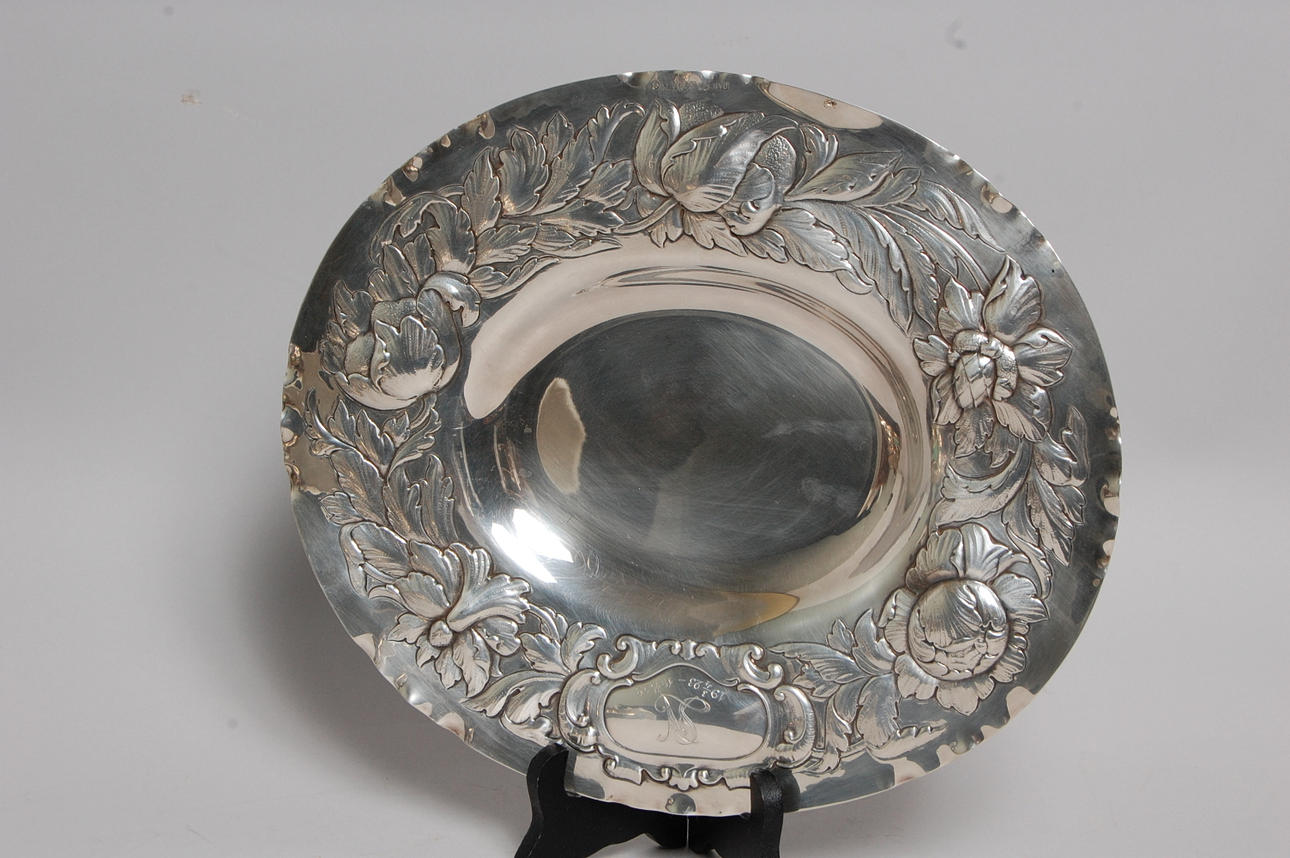 PRESENTERFAT, silver, stämplat GAB,1951, vikt 360 g.