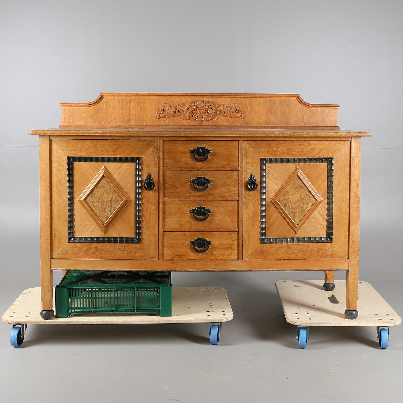 BUFFE/SIDEBOARD, Oak/pine, tile-marked, 20th century.