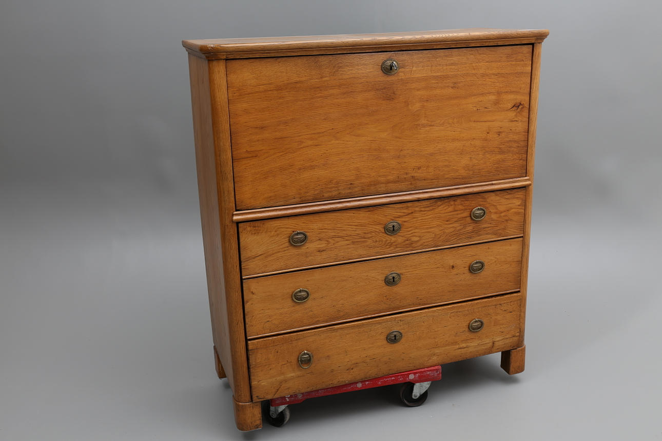 Chiffonjé, 1800-talets andra hälft.