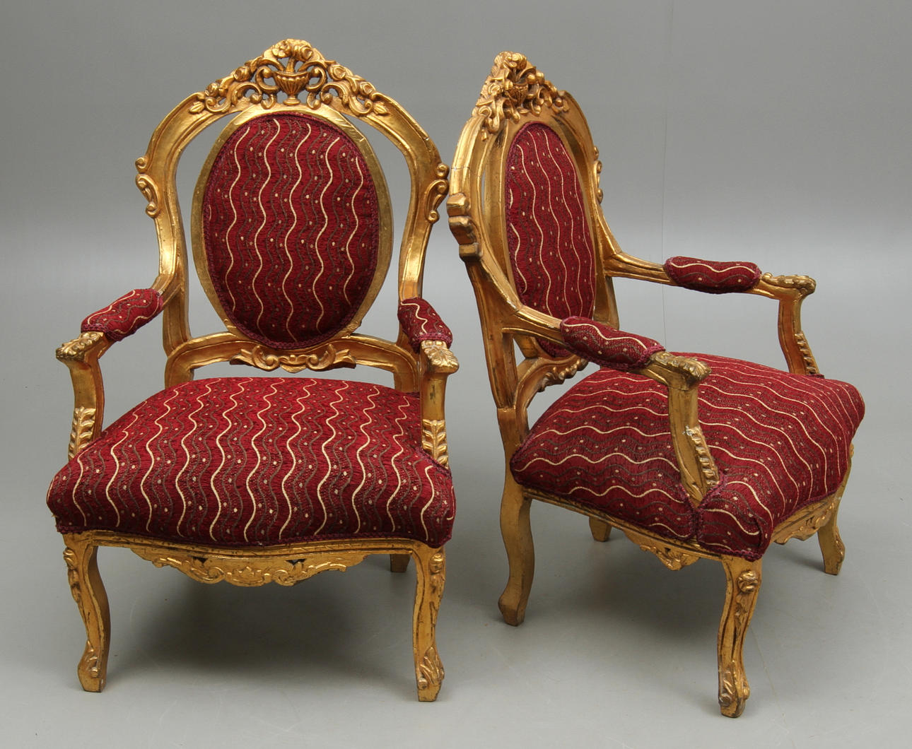 KARMSTOLAR, 1 par , rokostil, 1900-tal.