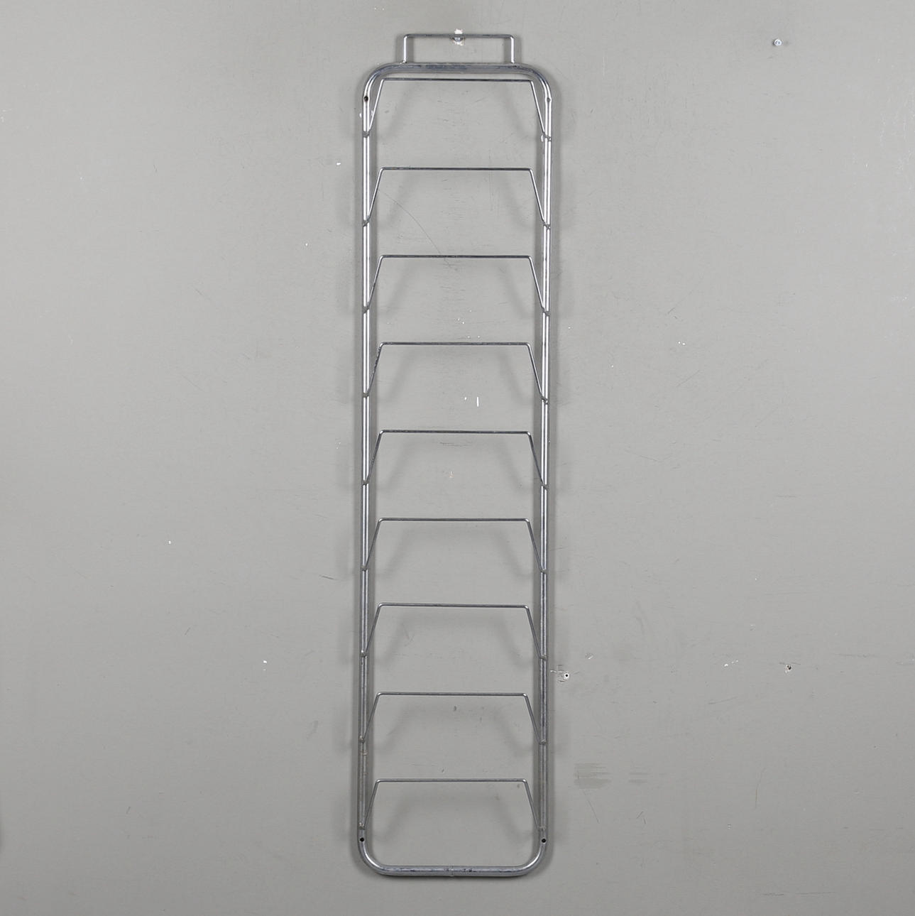 TIDNINGSHYLLA, för vägg, 1900-tal.