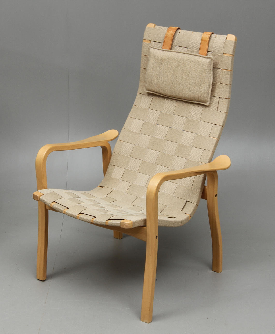 KARMFÅTÖLJ, "Primo", design Yngve Ekström, Swedese.