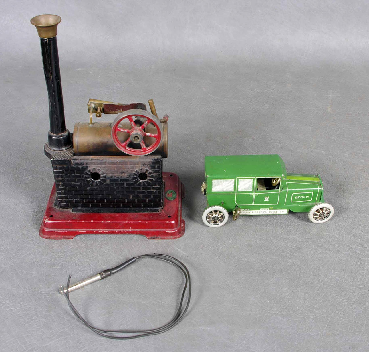 ÅNGMASKIN SAMT PLÅTBIL, Tyskland.