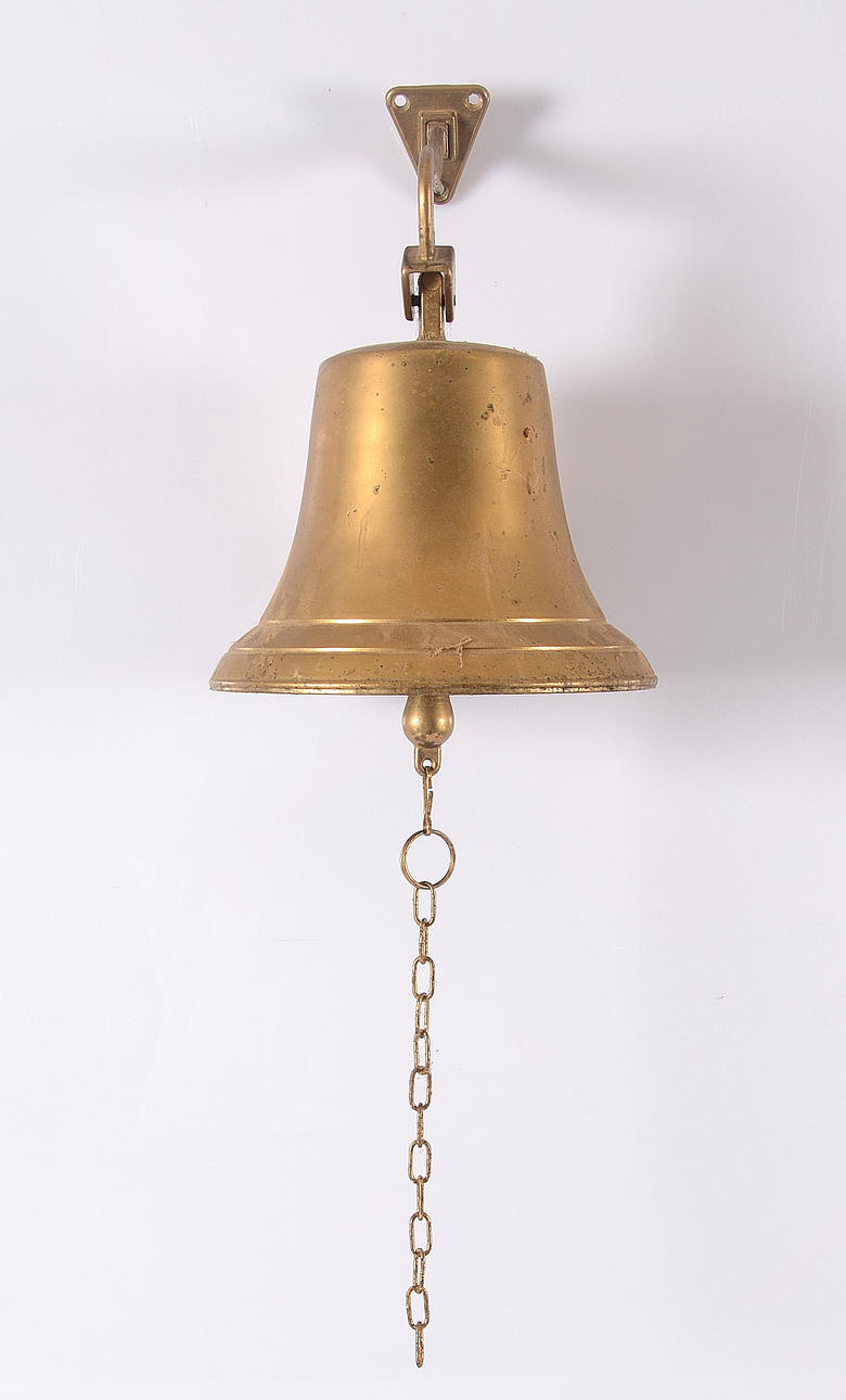 RINGKLOCKA, vägghängd, mässing, 1900-tal.