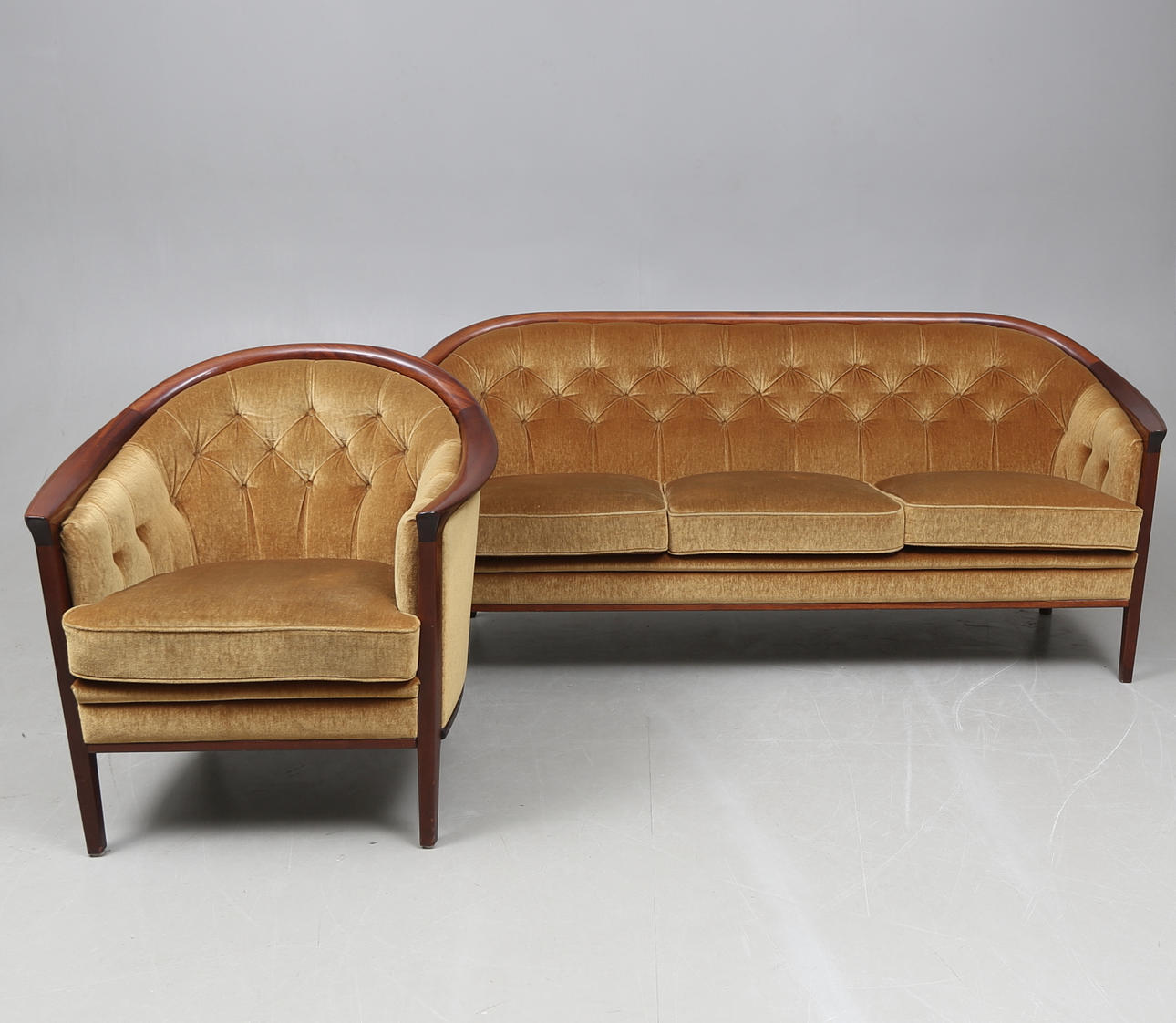 SOFFA samt FÅTÖLJ, "Fabiola", Bröderna Andersson, 1900-talets andra hälft.