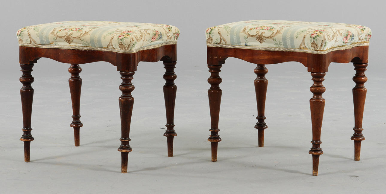 TABURETTER, 2 st, 1800-tal.