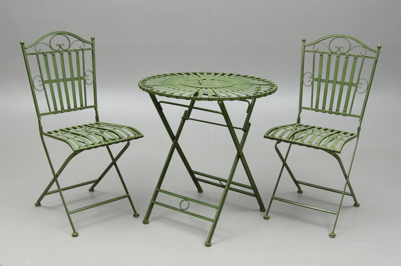 TRÄDGÅRDSGRUPP 3 delar, metall, 2000-tal.