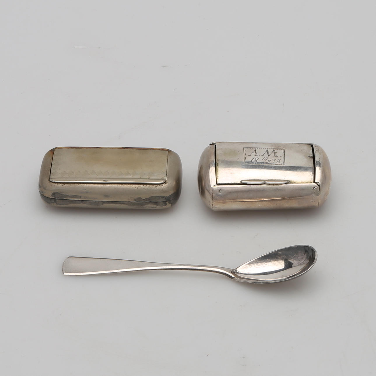 SNUFF BOXES, 2 PCS AND JAM SPOON, silver and nickel silver.