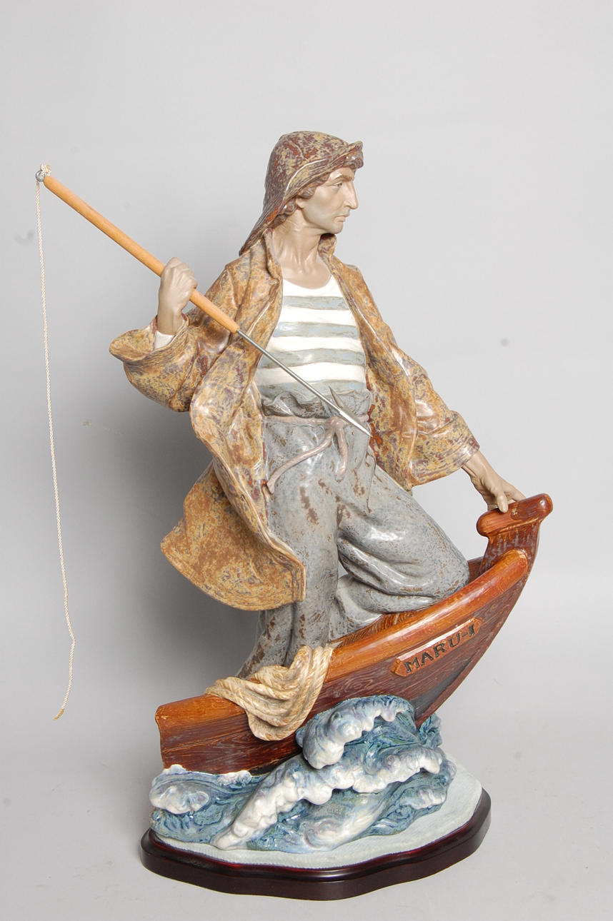 FIGURIN, stor, " Fiskare " Lladro, signerad.