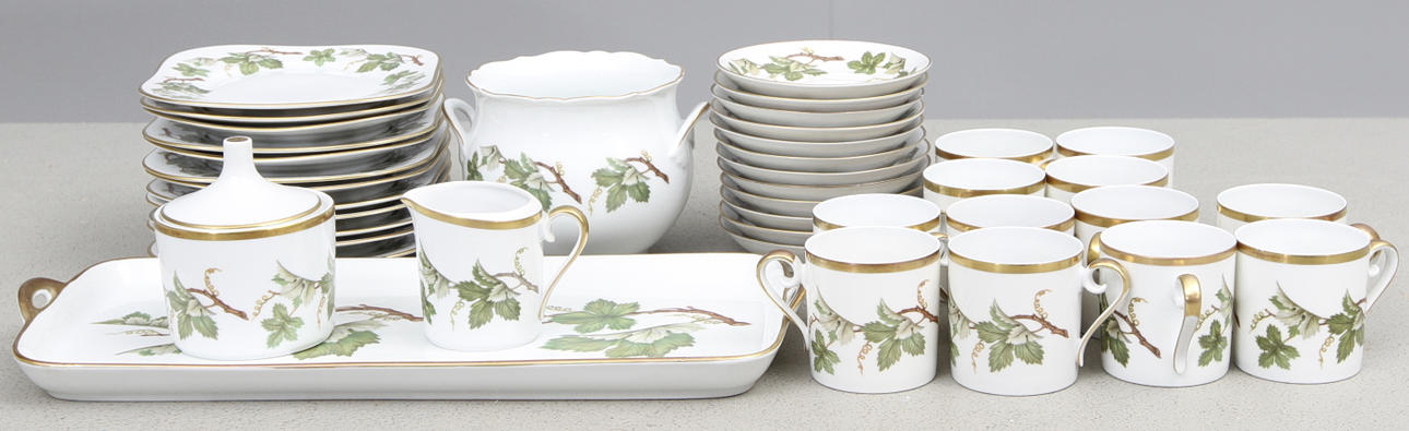 SERVISDELAR, 28 delar, porslin, Hackefors.