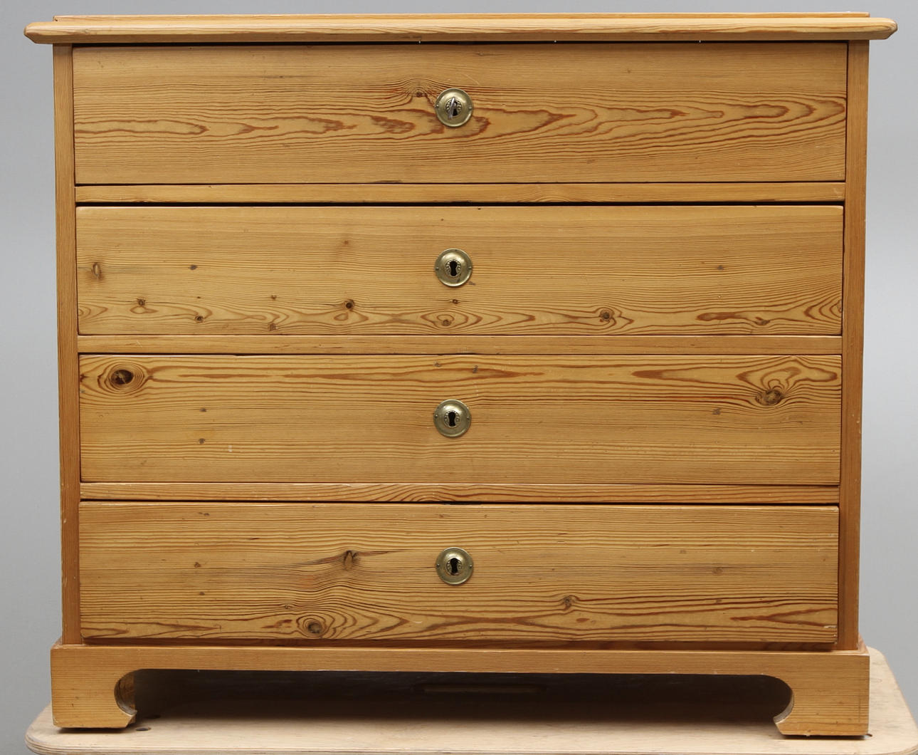 SKRIVBYRÅ, furu, 1800 tal.