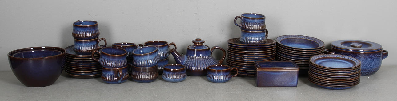 SERVISDELAR, 57 delar, flintgods, "Kosmos", Berit Ternell, Gefle porslinsfabrik.