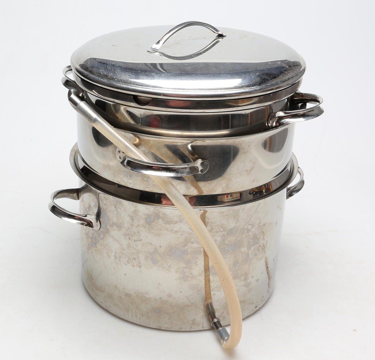 MEHUVALMISTAJA, Mehu-Liisa.