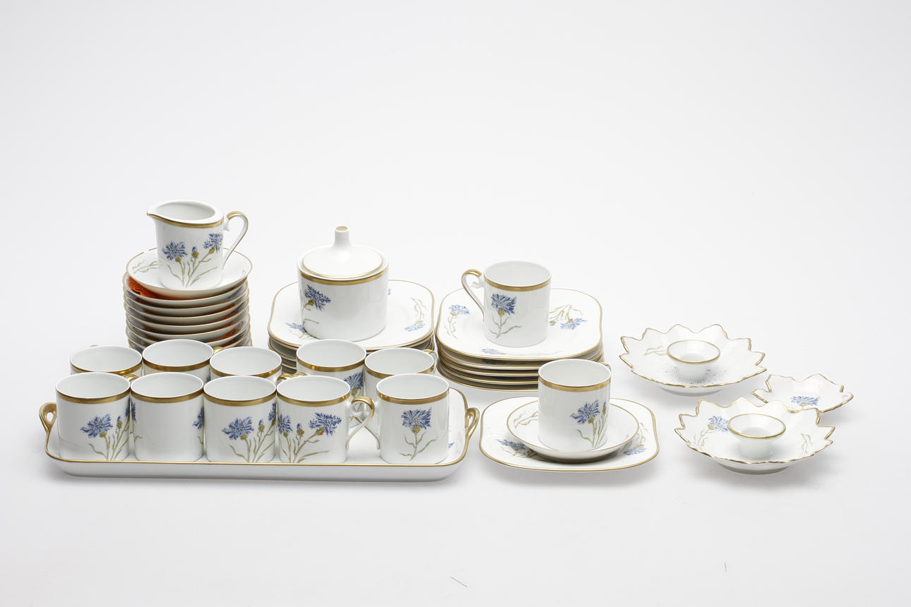 SERVISDELAR, 30 delar, porslin, "Blåklint", Hackefors.