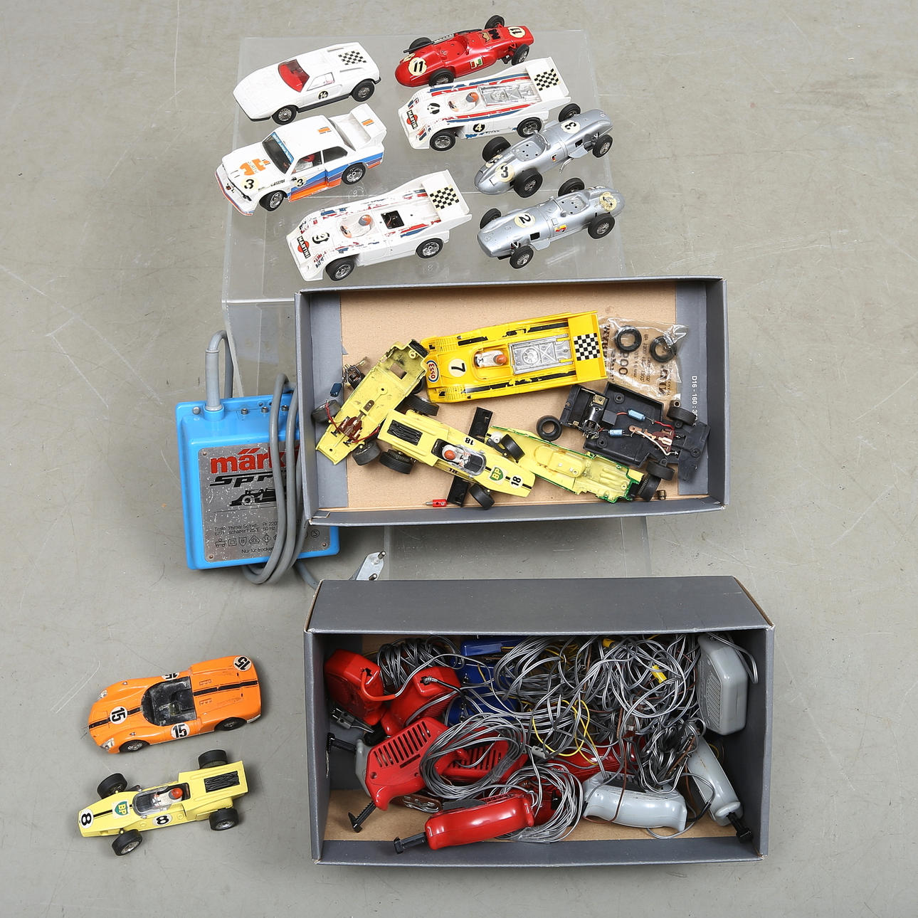 MÄRKLIN SPRINT bilbanedelar, bilar, trafo med mera.