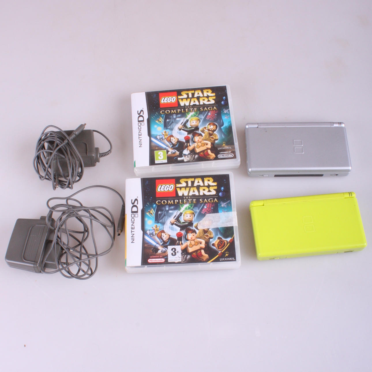 SPIL, Nintendo 3ds lite, 2 stk og 2 spil (Starwars).