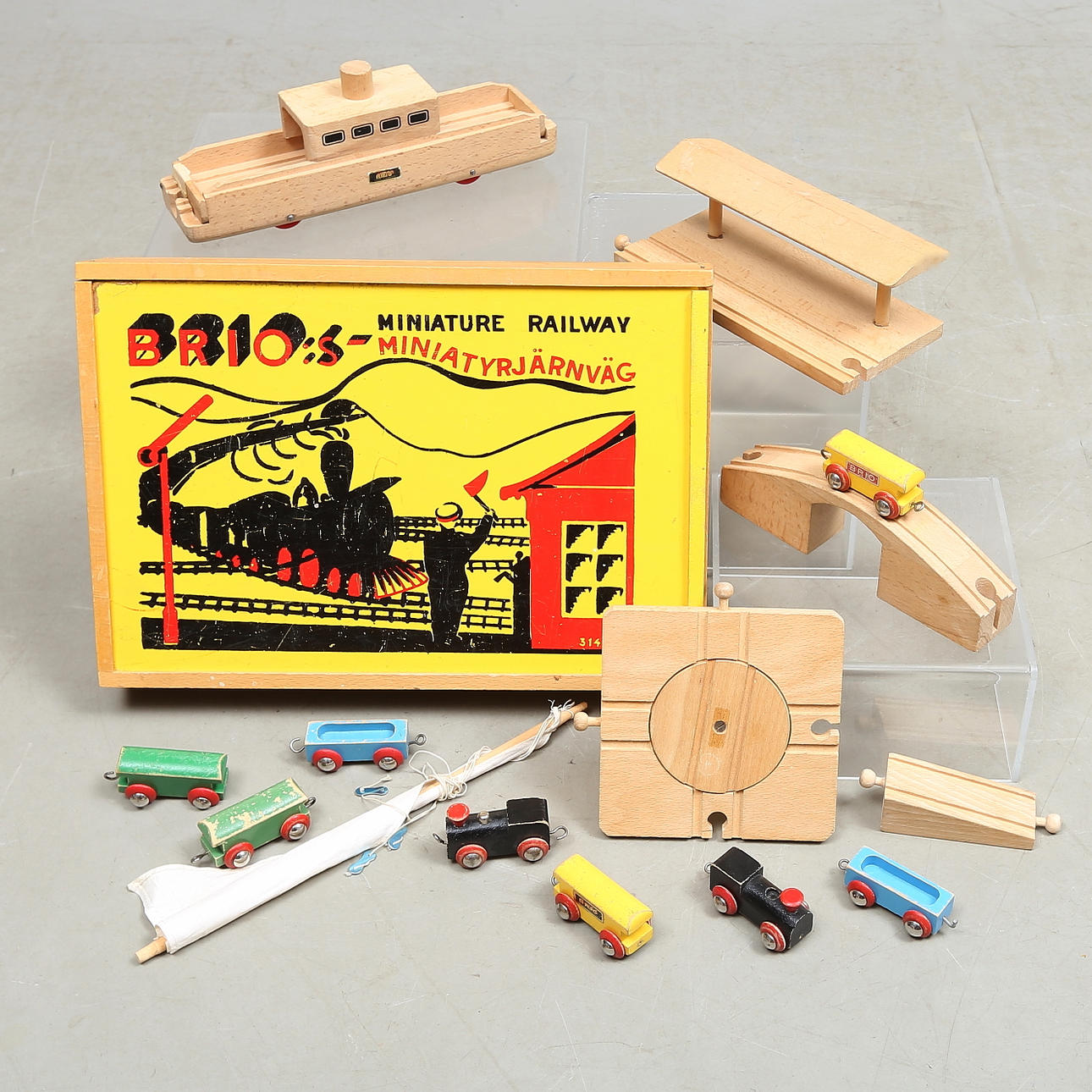 BRIO TRÄTÅG i originallåda.