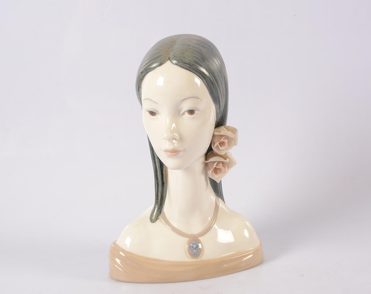 BYST, porslin, Llandro, Spanien.