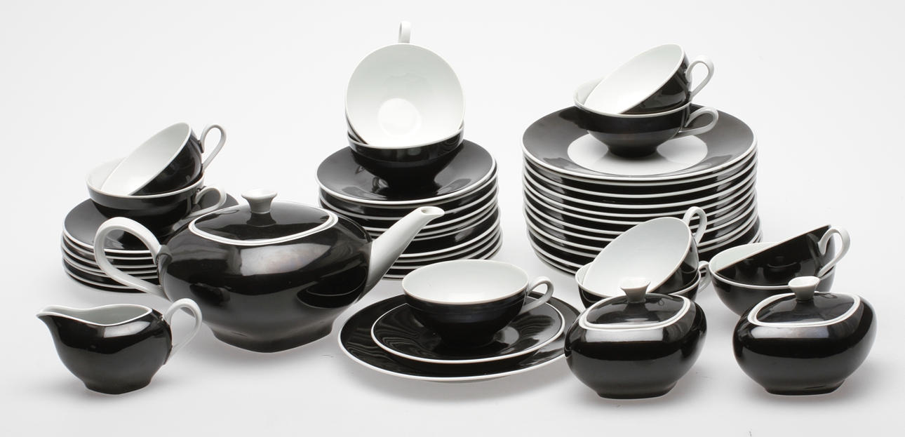 TESERVIS, C:a 45 delar Tyskland 1950-tal.