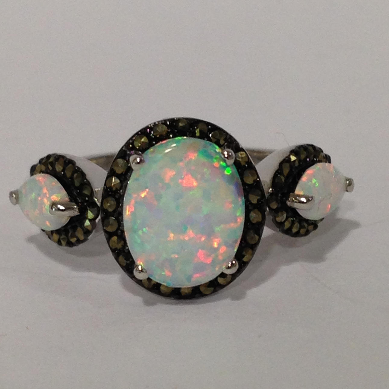 VIKTORIANISCHER OPALIT- & MARKASIT-RING.