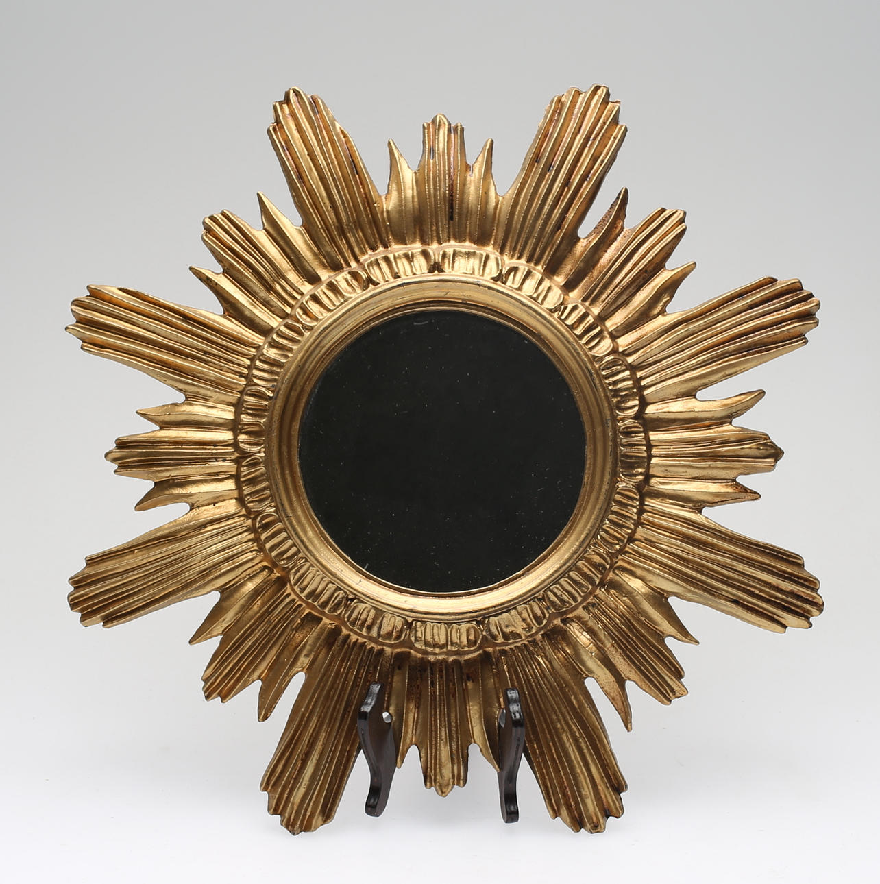 SOLSPEGEL, Italien, 1900-talets andra hälft.