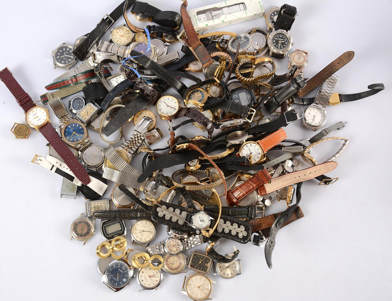 A Collection WATCH, Casio, Nilax, Certina etc.