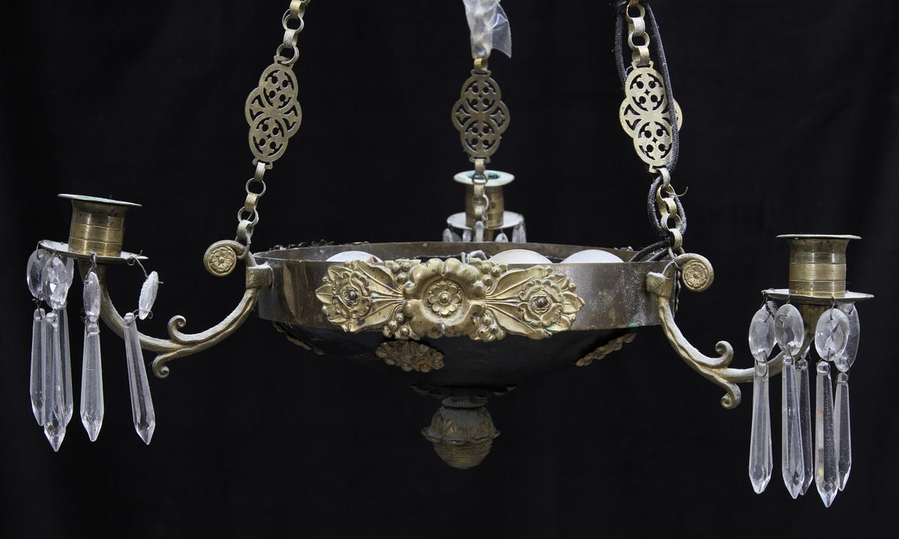 AMPEL, Karl Johansstil sent 1800-tal.