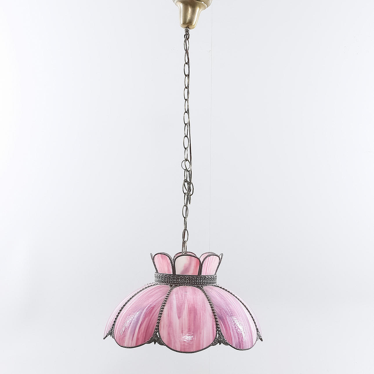 TIFFANYLAMPA, 19/2000-tal.