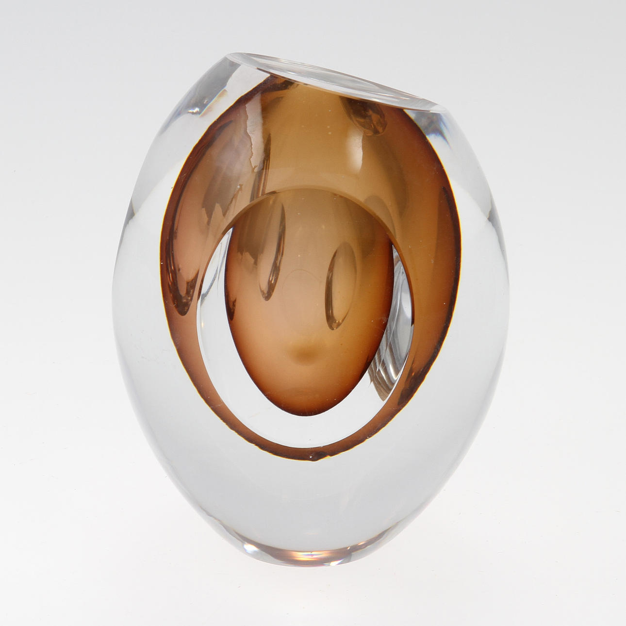 MONA MORALES SCHILDT. Vas, "Ventana", Kosta Boda.