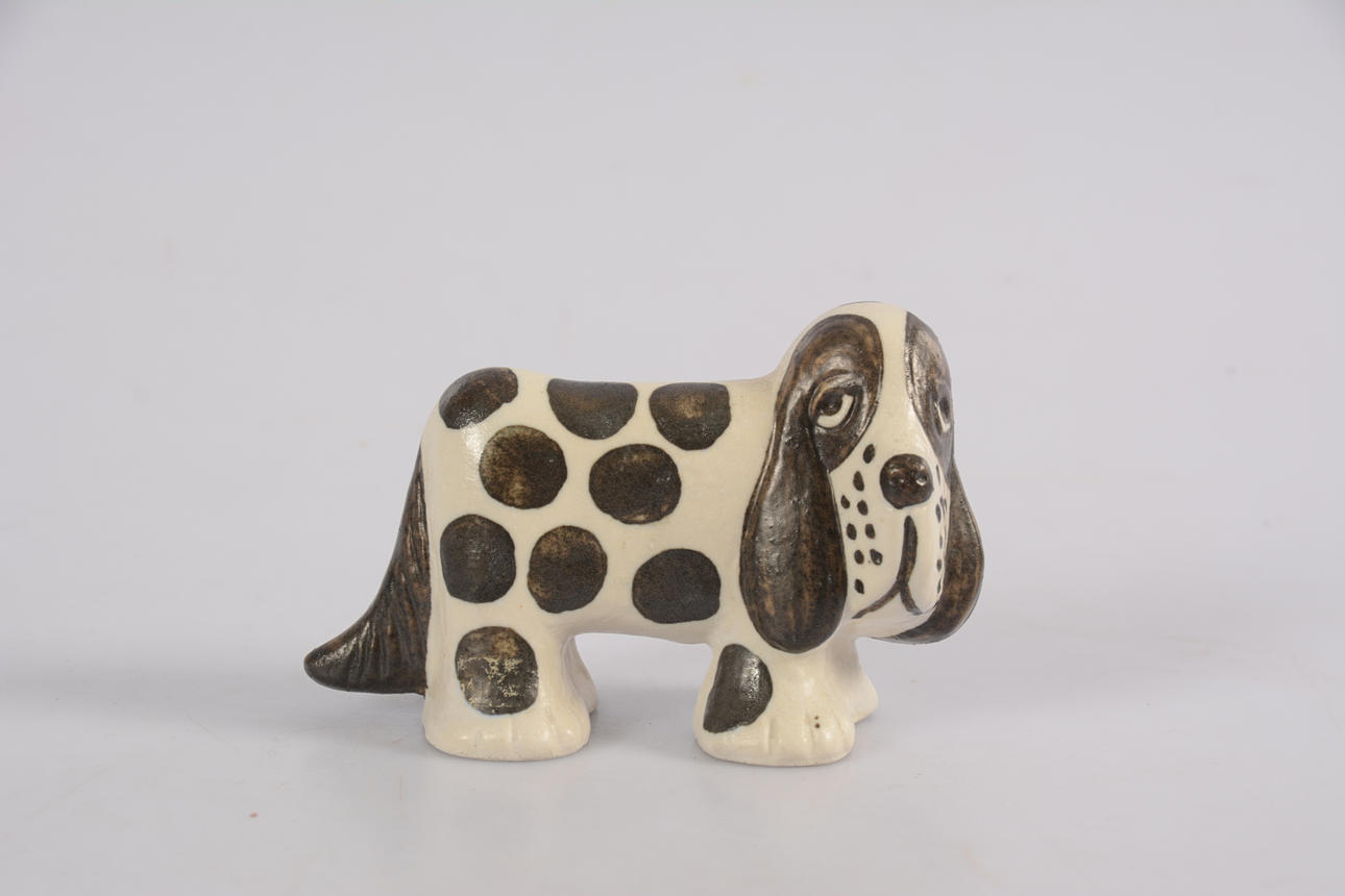FIGUR, Steingut, Hund. Lisa Larson, Gustavsberg.