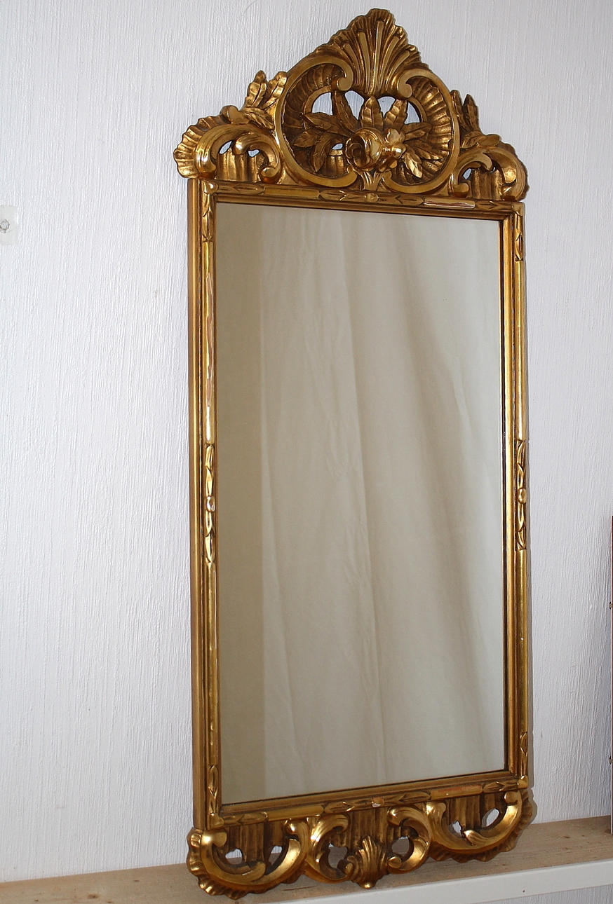 SPEGEL, med guldram.