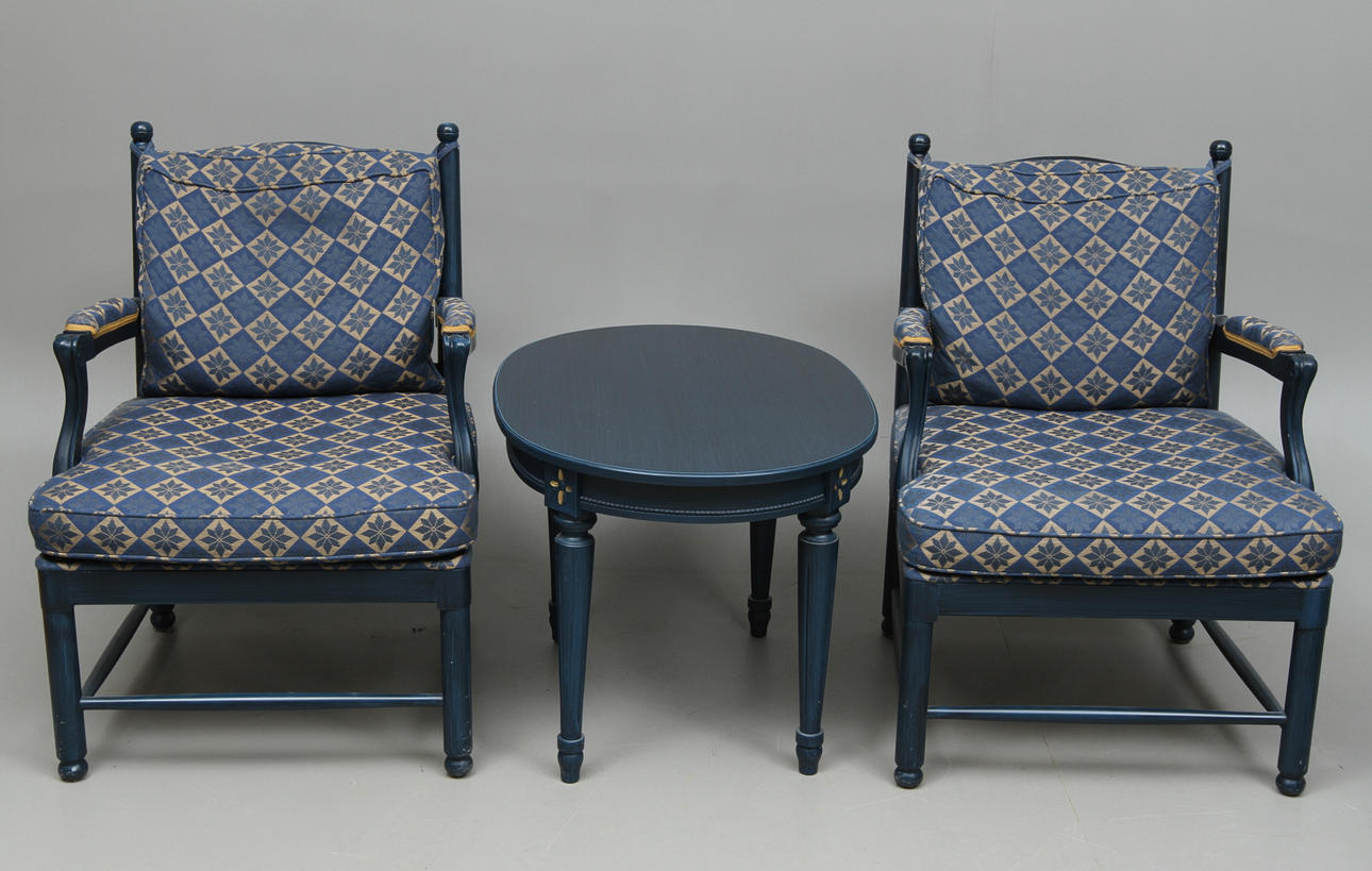 FÅTÖLJER, ett par, och BORD, Gamla Sverige, Åmells möbler.