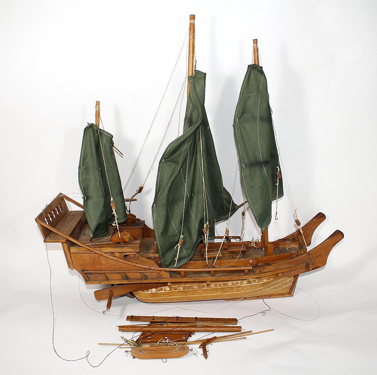 HOLZMODELL, Schiff.