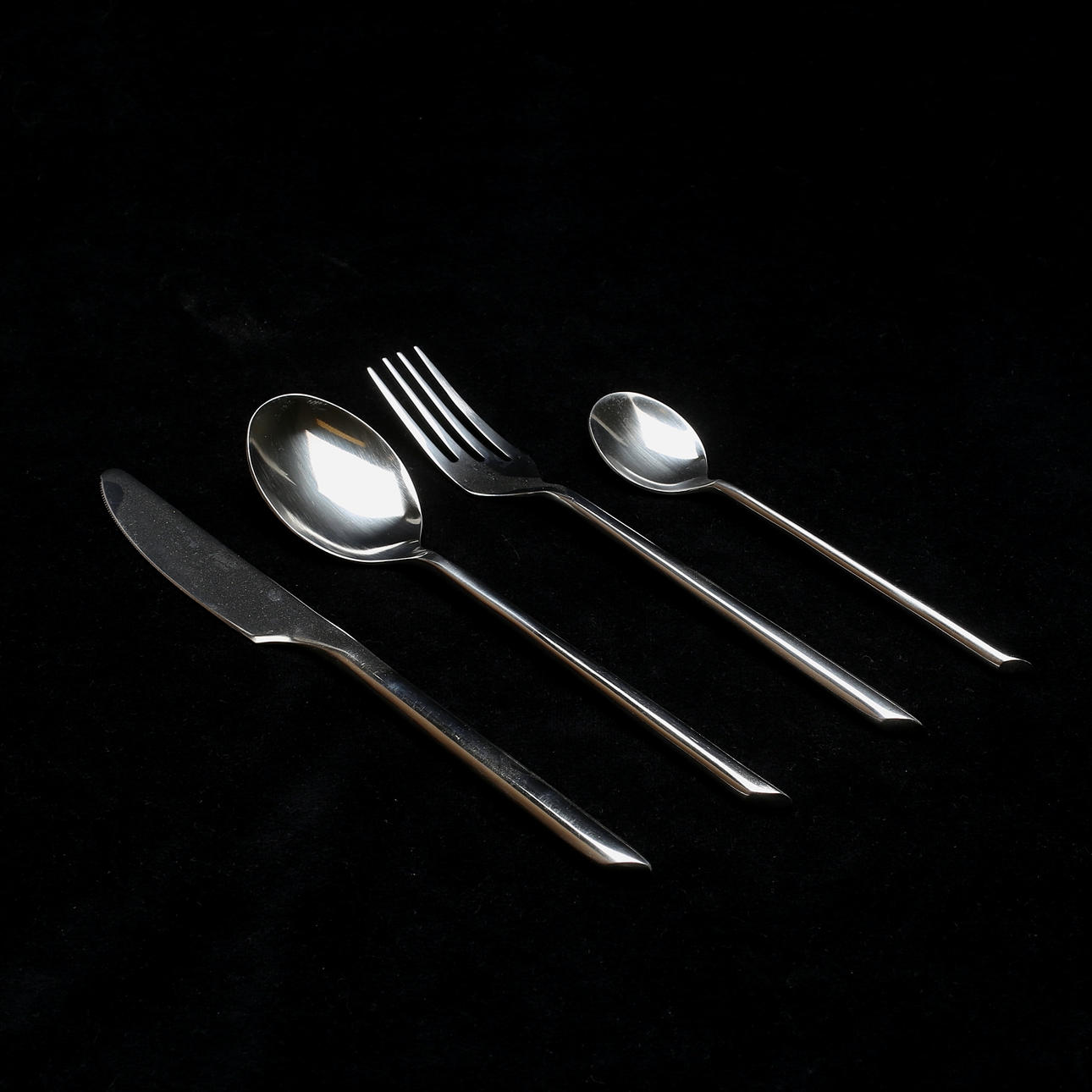 BESTIK, 48 dele, stål, Herstal.