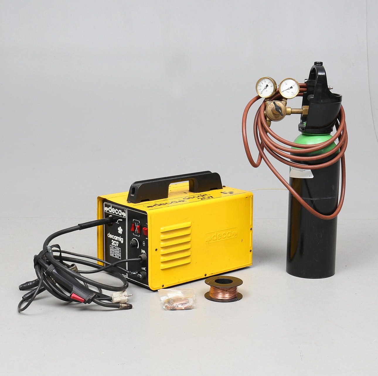 MIGSVETS, "Decamig 207", Deca, 1900s.