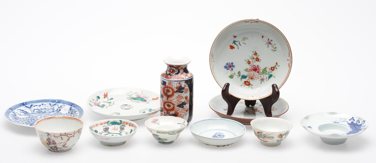 OSTINDISKT PORSLIN, 11 delar, bl.a. famille rose.