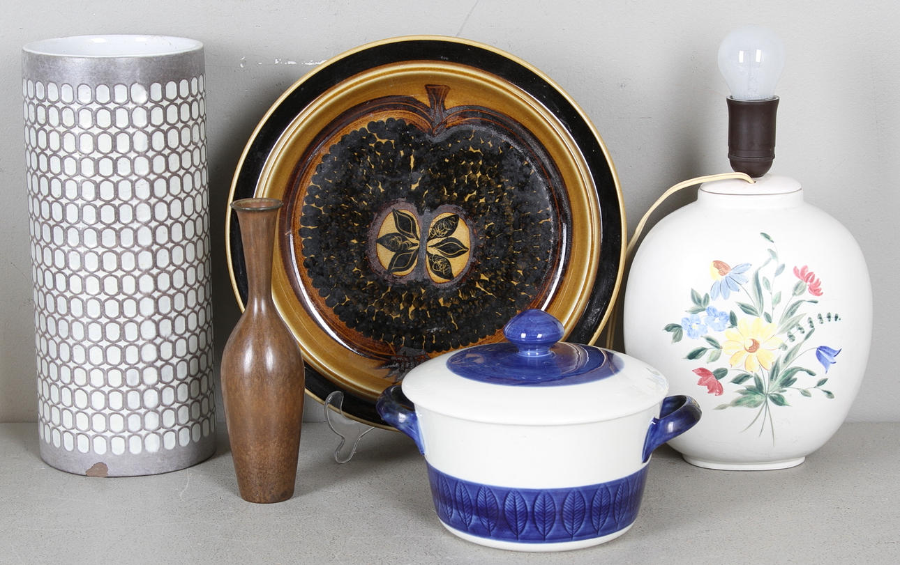 KERAMIKFÖREMÅL, 5 delar, Rörstrand, Upsala Ekeby, Arabia.