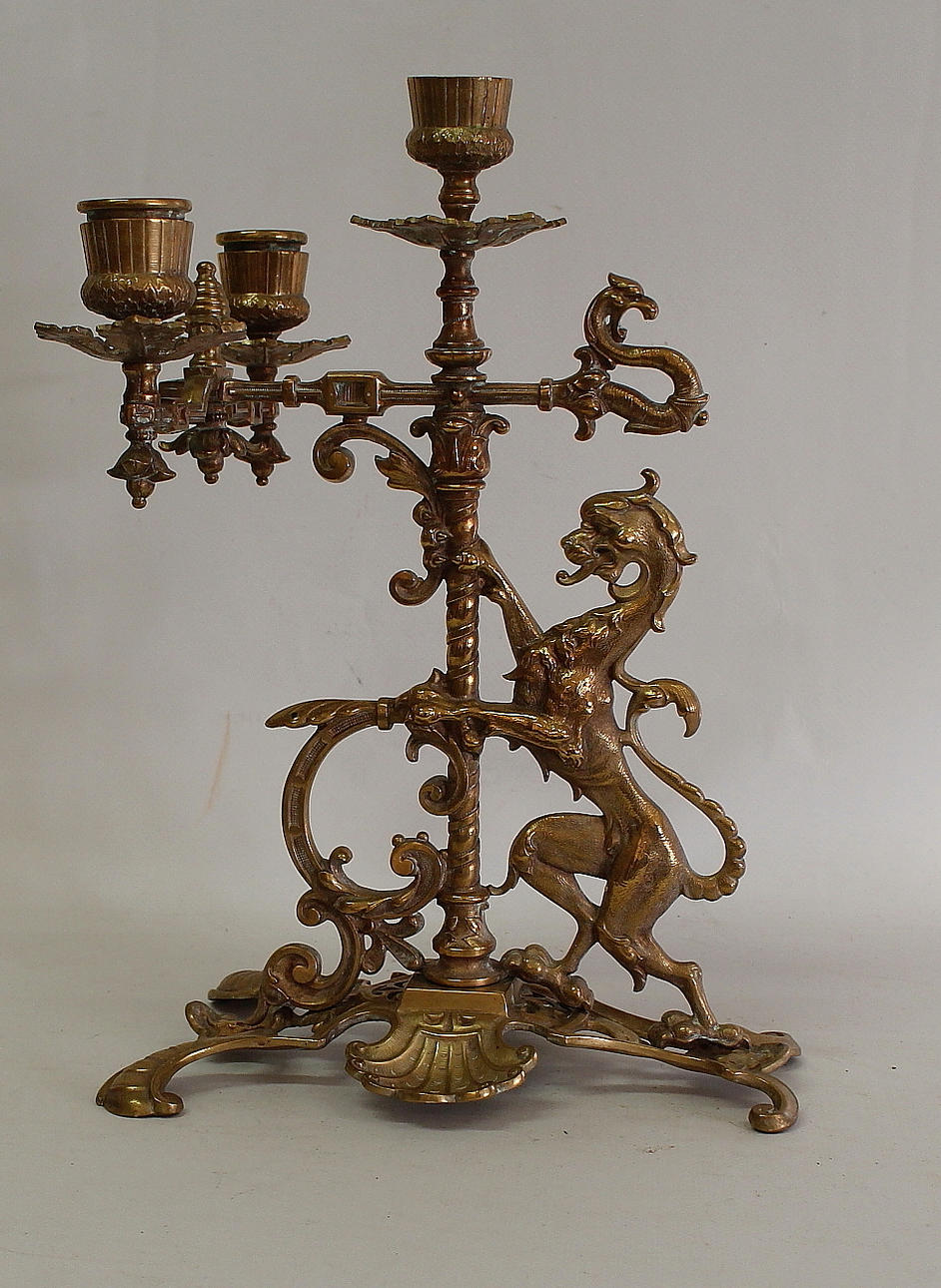 CANDILAB, Messing, utydelig signatur.