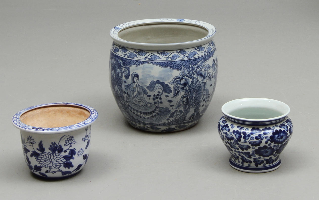 FISKBASSÄNG och YTTERFODER, 3 delar, Kina.