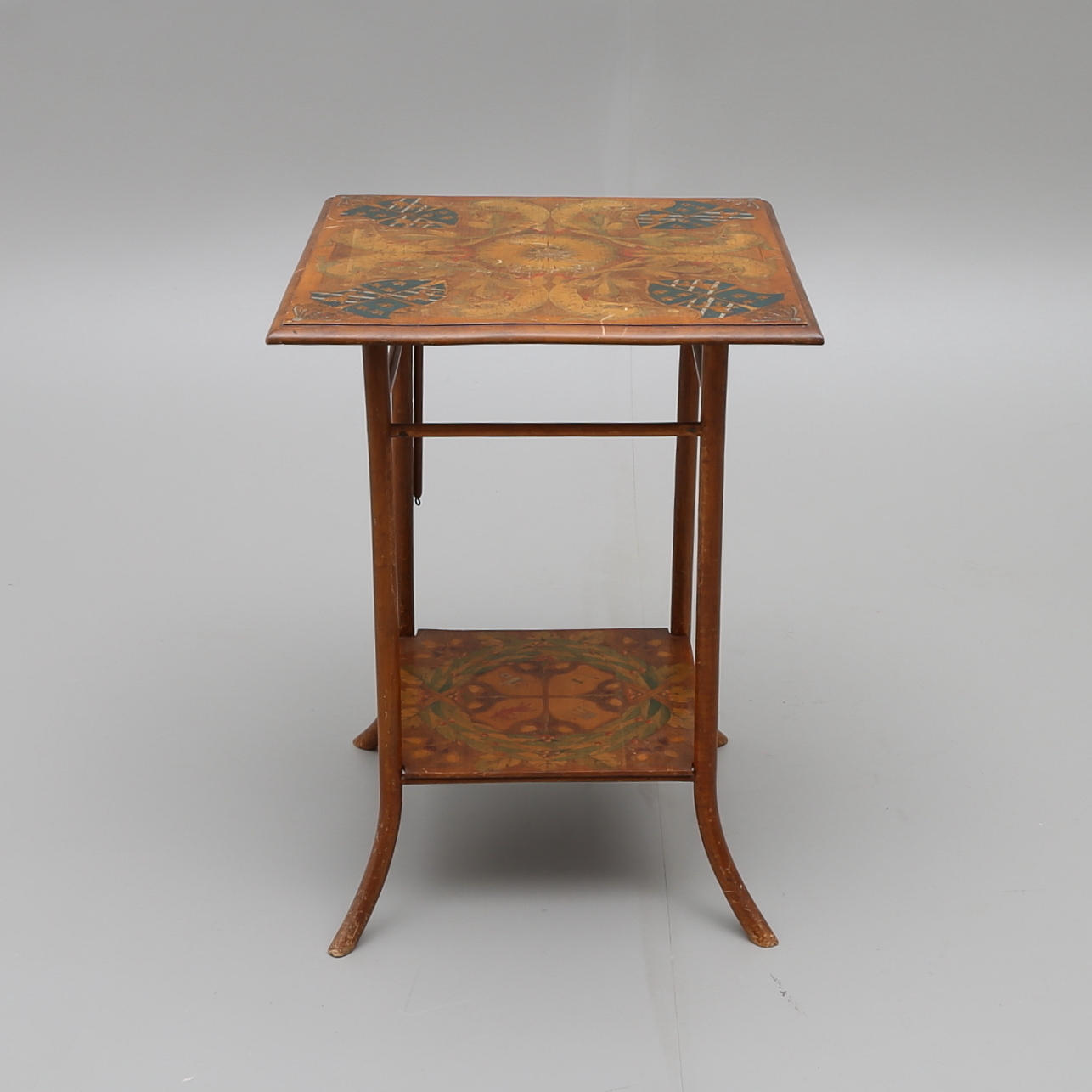 RÖKBORD, OMKRING ÅR 1900.