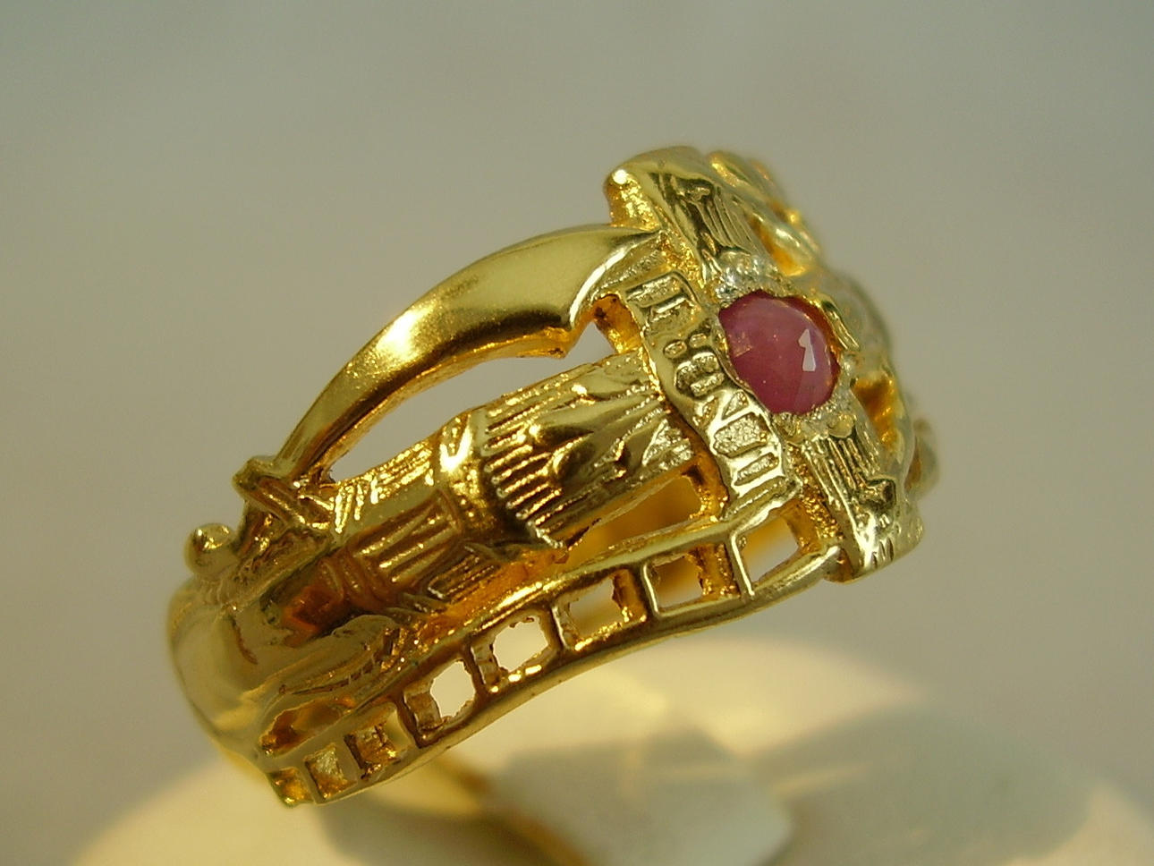 RUBIN RING LUTHERRING.