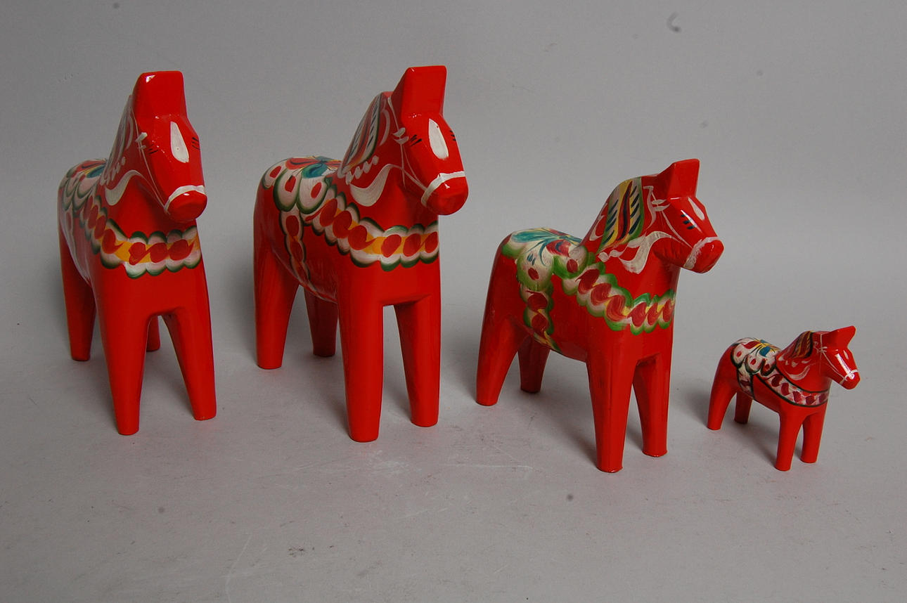 DALAHÄSTAR, 4 delar, Nusnäs Dalarna.