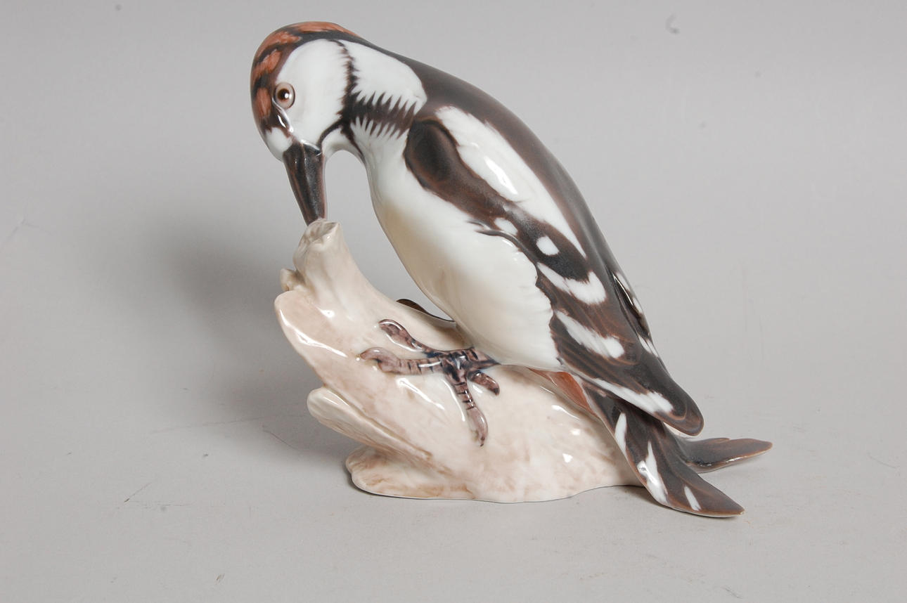 FIGURIN, porslin, " Hackspett " Bing & Gröndahl.