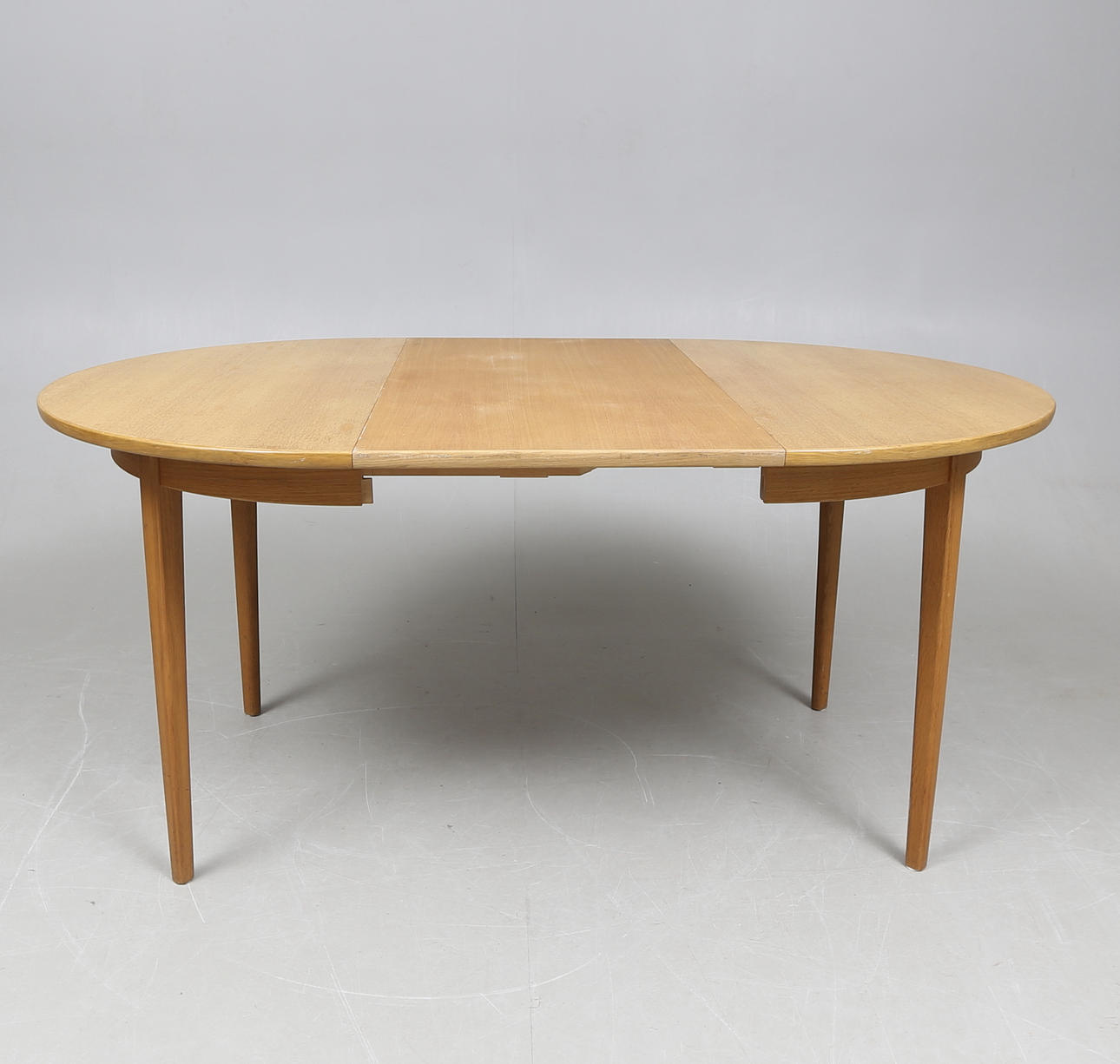 MATBORD, "Ulfåsa", Carl Malmsten.