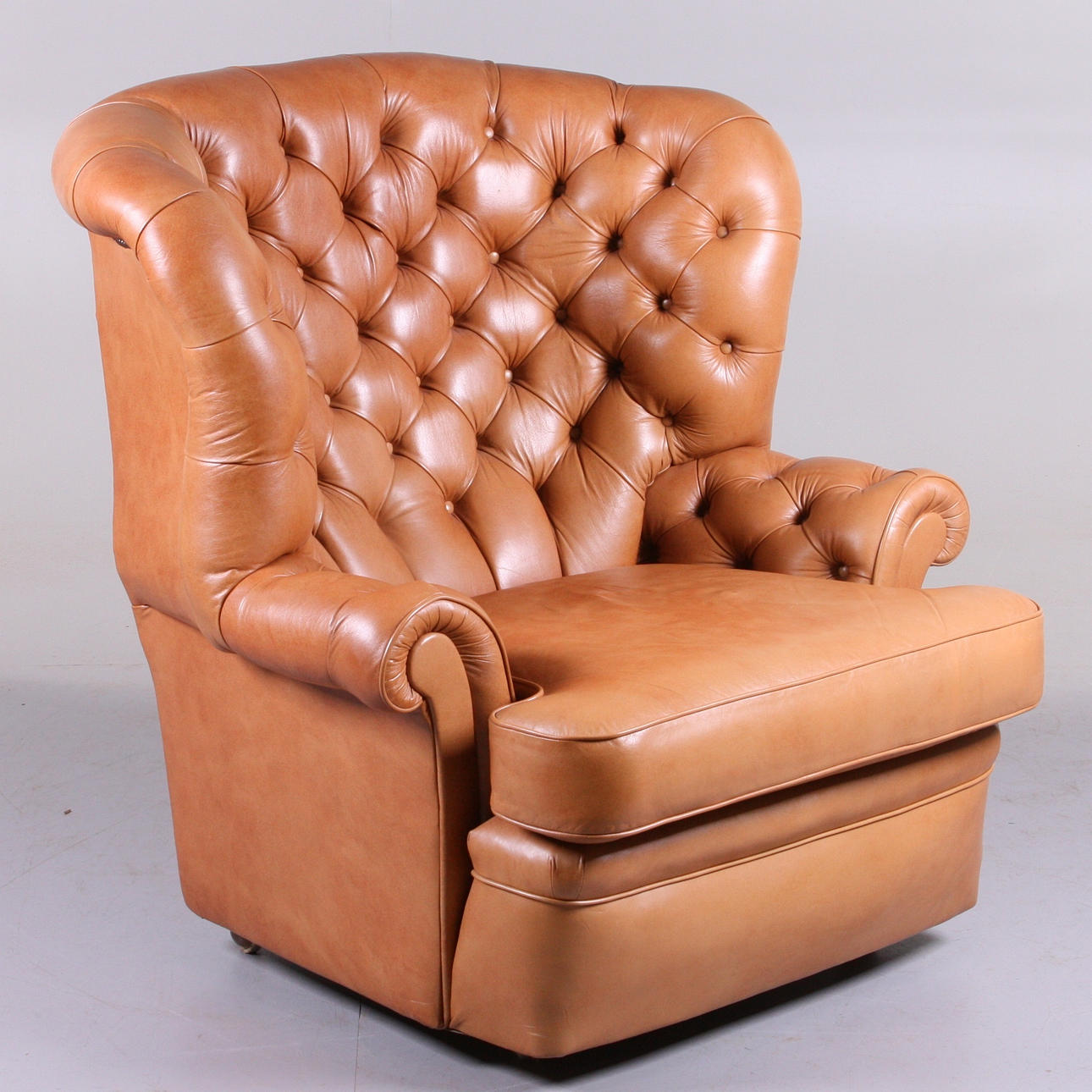 FÅTÖLJ, Engelsk, läder, 1900-talets andra hälft.