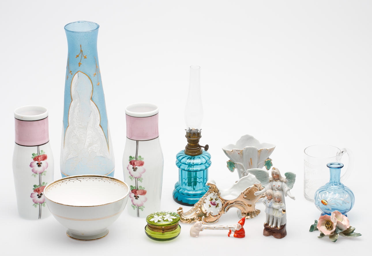 GLAS och KERAMIKFÖREMÅL, bl.a. Rörstrand, Karl Ens.