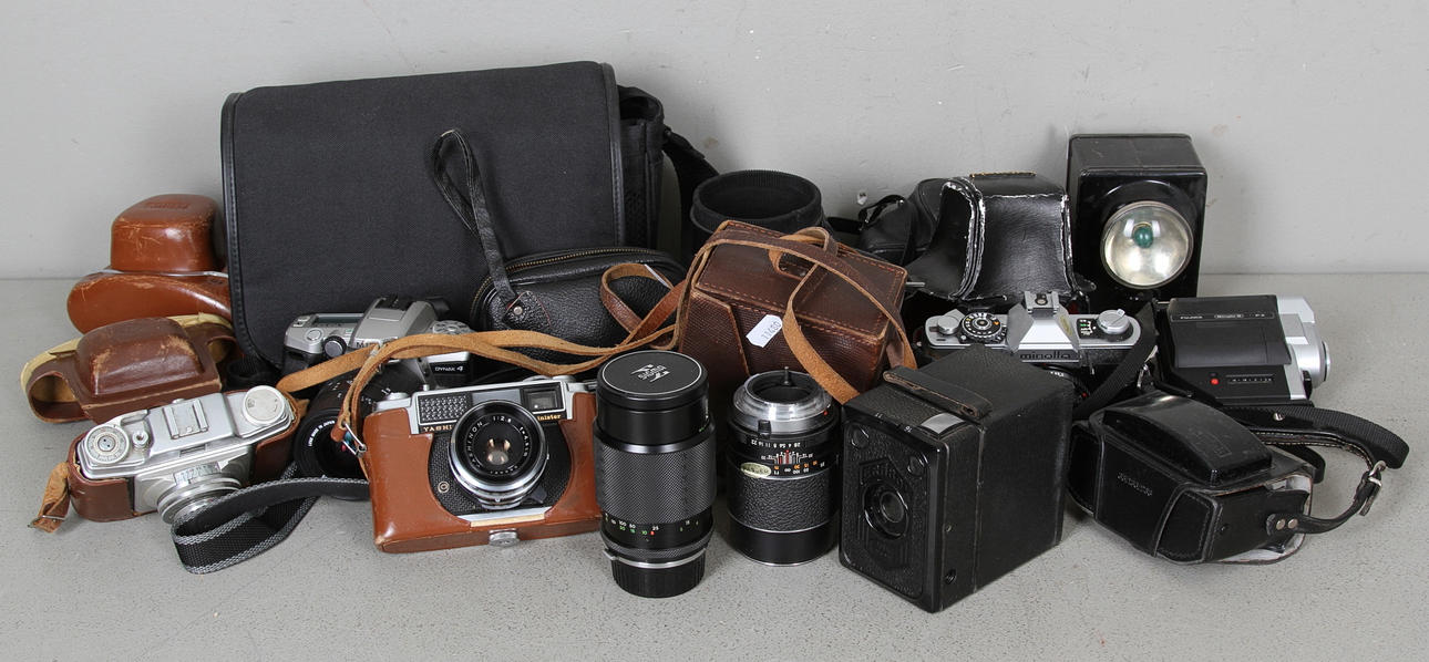 KAMEROR och OBJEKTIV mm.