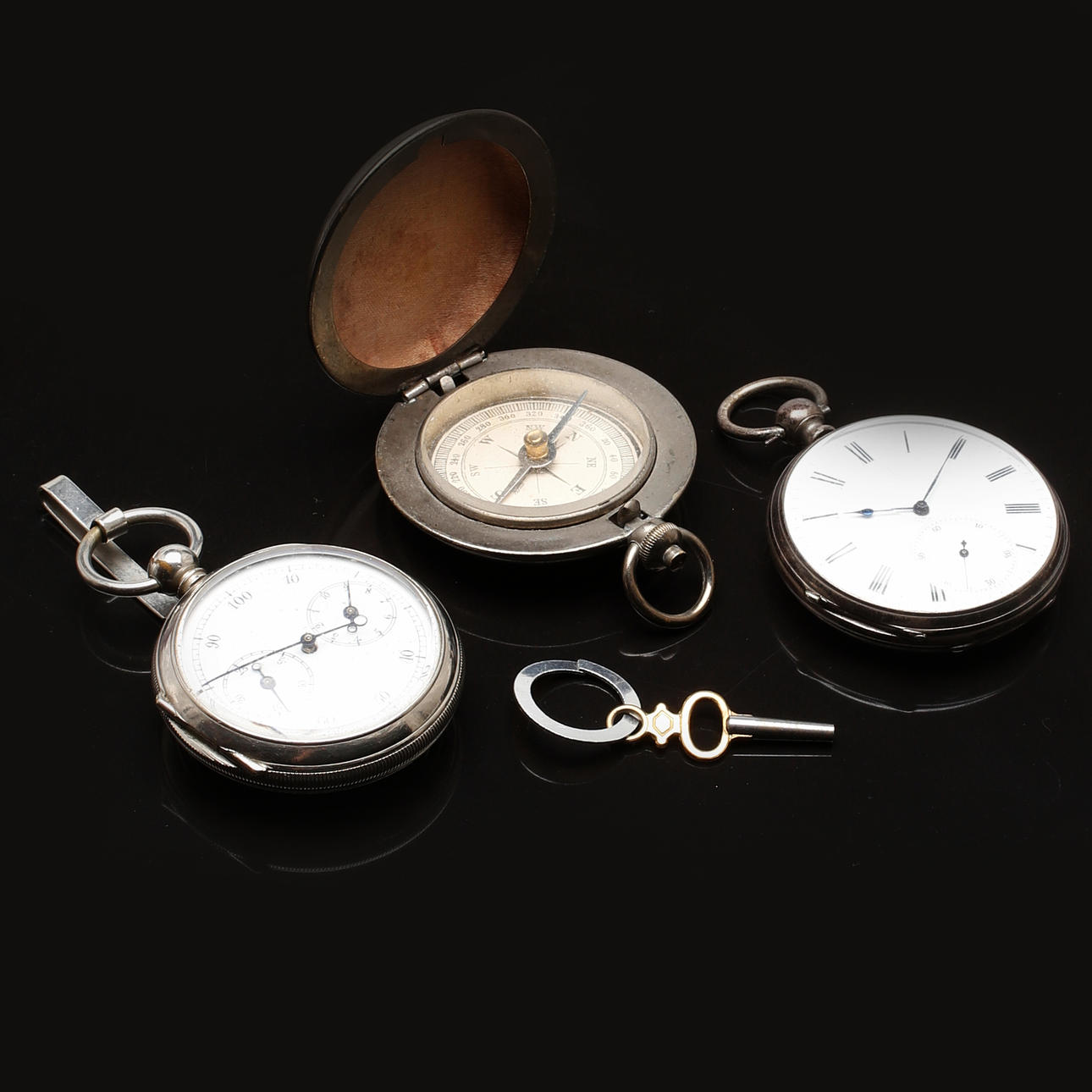 POCKET WATCH, pedometer and POCKET COMPASS, silver watch, 1900s.