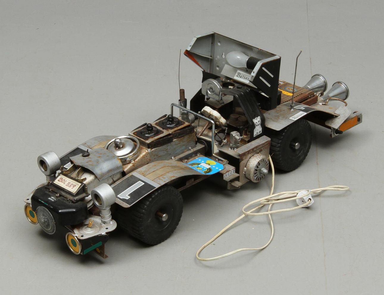 BILL HÅRZON LUNDGREN. TILLSKRIVEN. Skulptur, signerad.