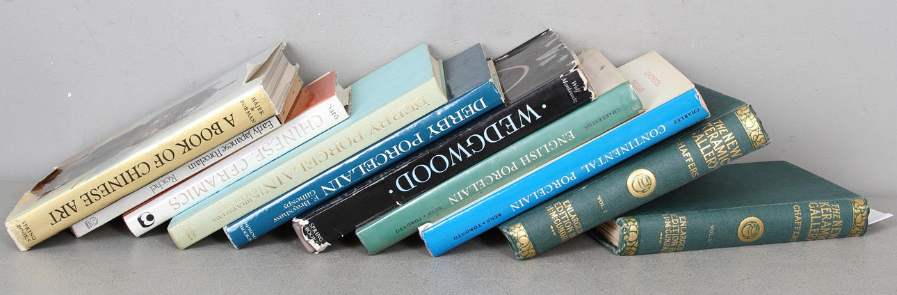 BÖCKER, 10 st, ostindiskt och europeiskt porslin.